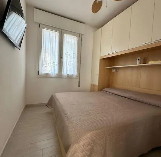 펜션 Incantevole Sul Mare 리도 디 폼포사